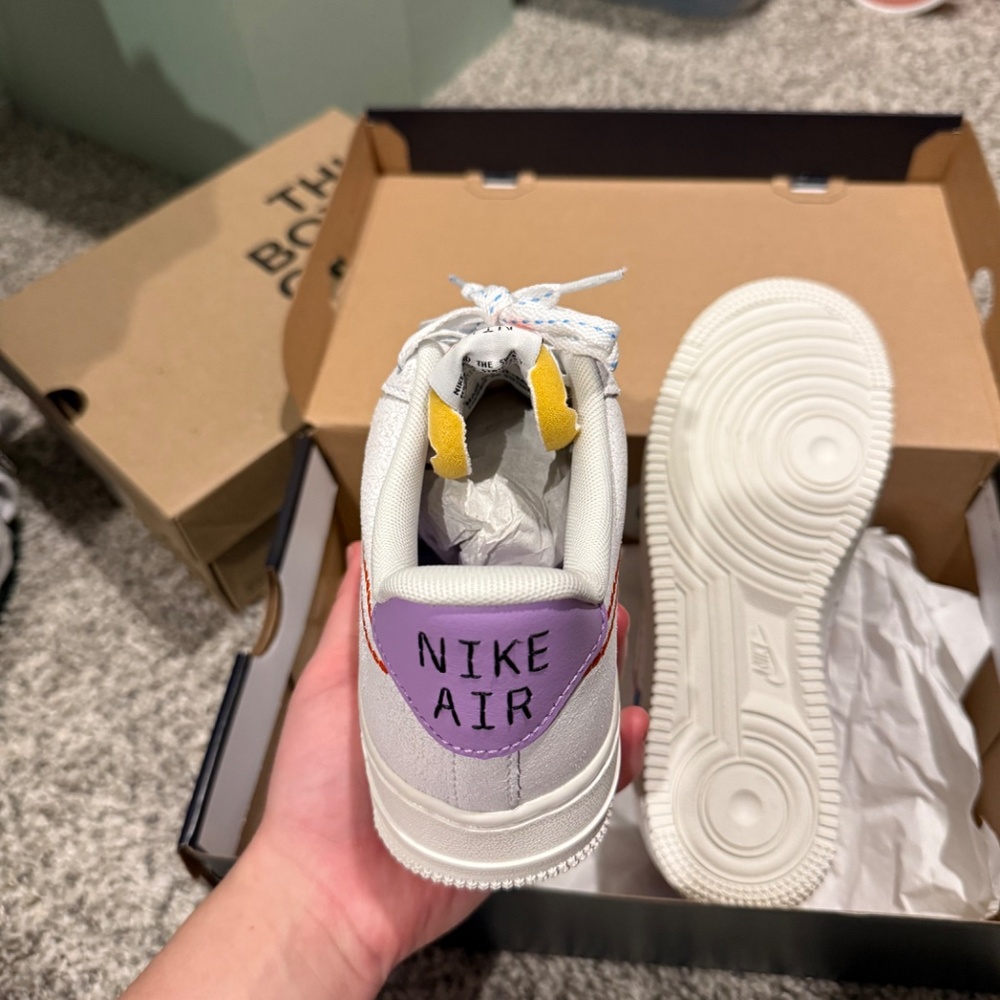 Nike Air Force 1 - Picture 5 of 8